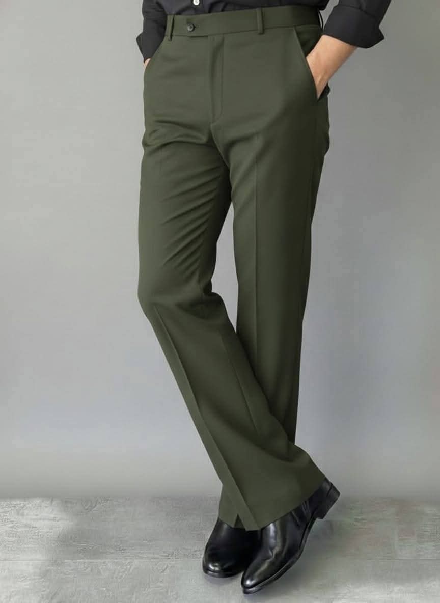 Signature Bootcut Pant 🔥